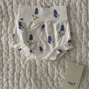 NWT Kyte Baby Bluebonnet Floral Print Bummies Shorts 3-6M